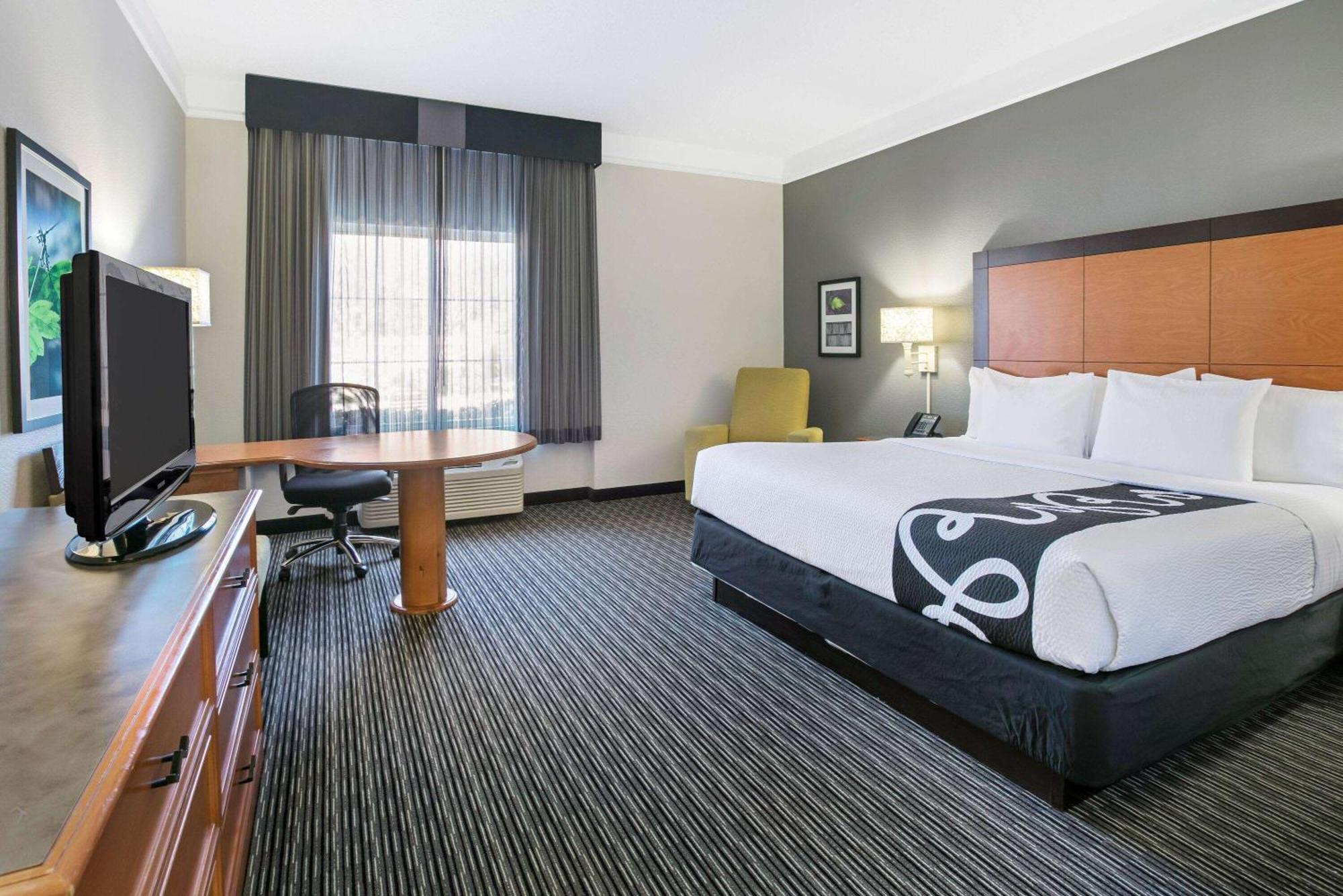 La Quinta By Wyndham Dallas Arlington South Ngoại thất bức ảnh